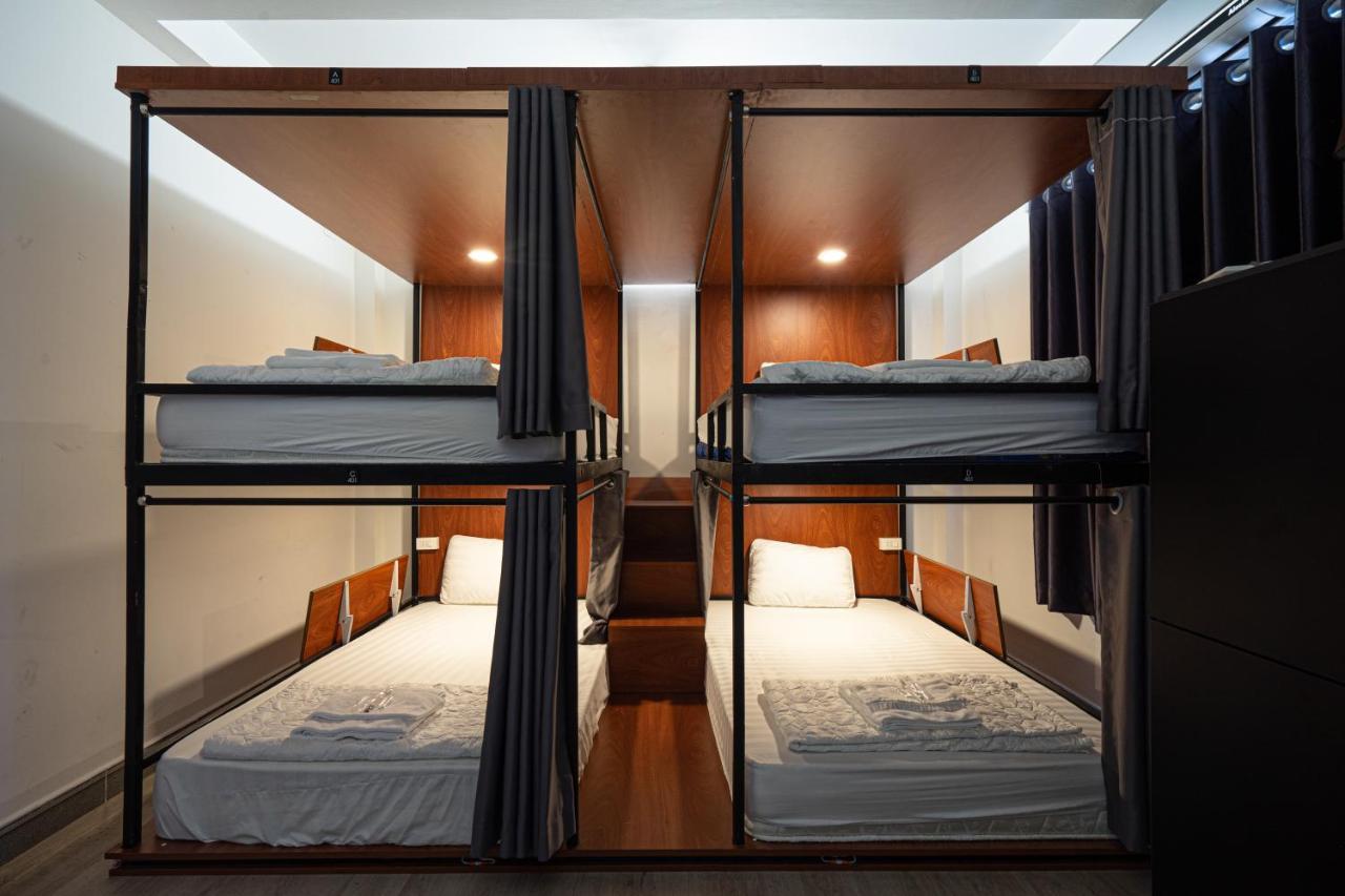 Futuristic Inn Ho Chi Minh City Exterior photo